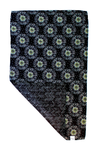 Black and White Allium | Double-Sided Waffle Towel